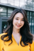 Yoon-Jung (Nicole) Choi